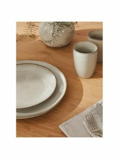 Westwing Collection Assiette à dessert en grès beige faite main Thalia, 2 pièces, Ø 23 x haut. 3 cm 10 Westwing Collection Assiette à dessert en grès beige faite main Thalia, 2 pièces, Ø 23 x haut. 3 cm -Cuisine Soldes 2022 Assiette a dessert en gres beige faite main Thalia 2 pieces 2