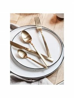 Broste Copenhagen Assiette à dessert en porcelaine faite main Salt, 4 pièces, Ø 18 cm -Cuisine Soldes 2022 Assiette a dessert en porcelaine faite main Salt 4 pieces 10