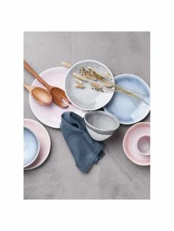 Assiette à dessert grise avec dégradé, faite main Atlantis, 4 pièces, Ø 23 x haut. 2 cmDisponibilité limitée 10 Assiette à dessert grise avec dégradé, faite main Atlantis, 4 pièces, Ø 23 x haut. 2 cmDisponibilité limitée -Cuisine Soldes 2022 Assiette a dessert grise avec degrade faite main Atlantis 4 pieces 2