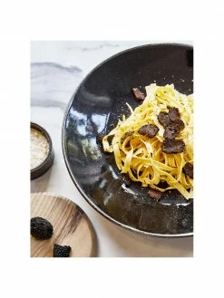 Broste Copenhagen Assiette creuse faite main Nordic Coal Ø 22 cm, 4 pièces, Ø 22 x haut. 5 cm -Cuisine Soldes 2022 Assiette creuse faite main Nordic Coal O 22 cm 4 pieces 3