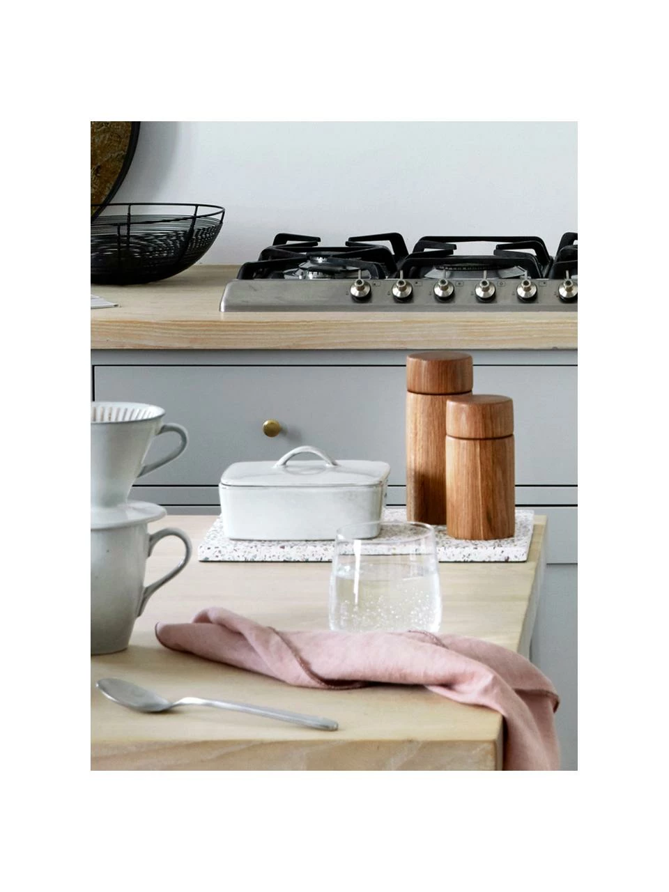 Broste Copenhagen Beurrier en grès fait à la main Nordic Sand, larg. 15 x prof. 12 cm 4 Broste Copenhagen Beurrier en grès fait à la main Nordic Sand, larg. 15 x prof. 12 cm – Image 2