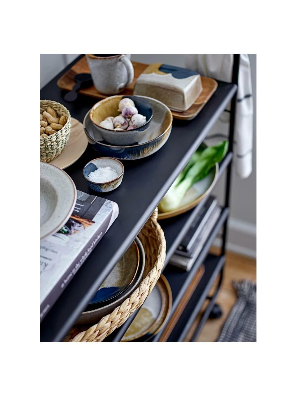 Bloomingville Beurrier rustique en grès fait main Jules, larg. 14 x haut. 6 cm 4 Bloomingville Beurrier rustique en grès fait main Jules, larg. 14 x haut. 6 cm – Image 2