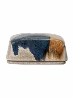 Bloomingville Beurrier rustique en grès fait main Jules, larg. 14 x haut. 6 cm 10 Bloomingville Beurrier rustique en grès fait main Jules, larg. 14 x haut. 6 cm -Cuisine Soldes 2022 Beurrier rustique en gres fait main Jules 3