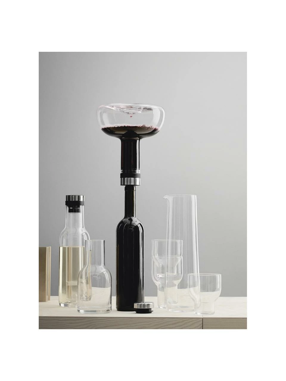 Menu Carafe à décanter avec bouchon argenté Deluxe, 1,4 l, haut. 21 cm, 1,4 l 4 Menu Carafe à décanter avec bouchon argenté Deluxe, 1,4 l, haut. 21 cm, 1,4 l – Image 2