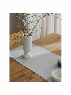Magma Chemin de table gris Riva, larg. 40 x long. 150 cm -Cuisine Soldes 2022 Chemin de table gris Riva 3