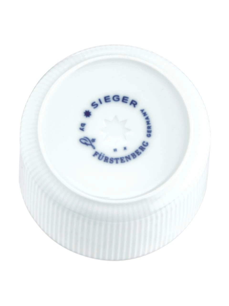 Sieger by Fürstenberg Coupe à champagne plaquée or Sip of Gold, Ø 9 x haut. 7 cm, 300 ml 4 Sieger by Fürstenberg Coupe à champagne plaquée or Sip of Gold, Ø 9 x haut. 7 cm, 300 ml – Image 4