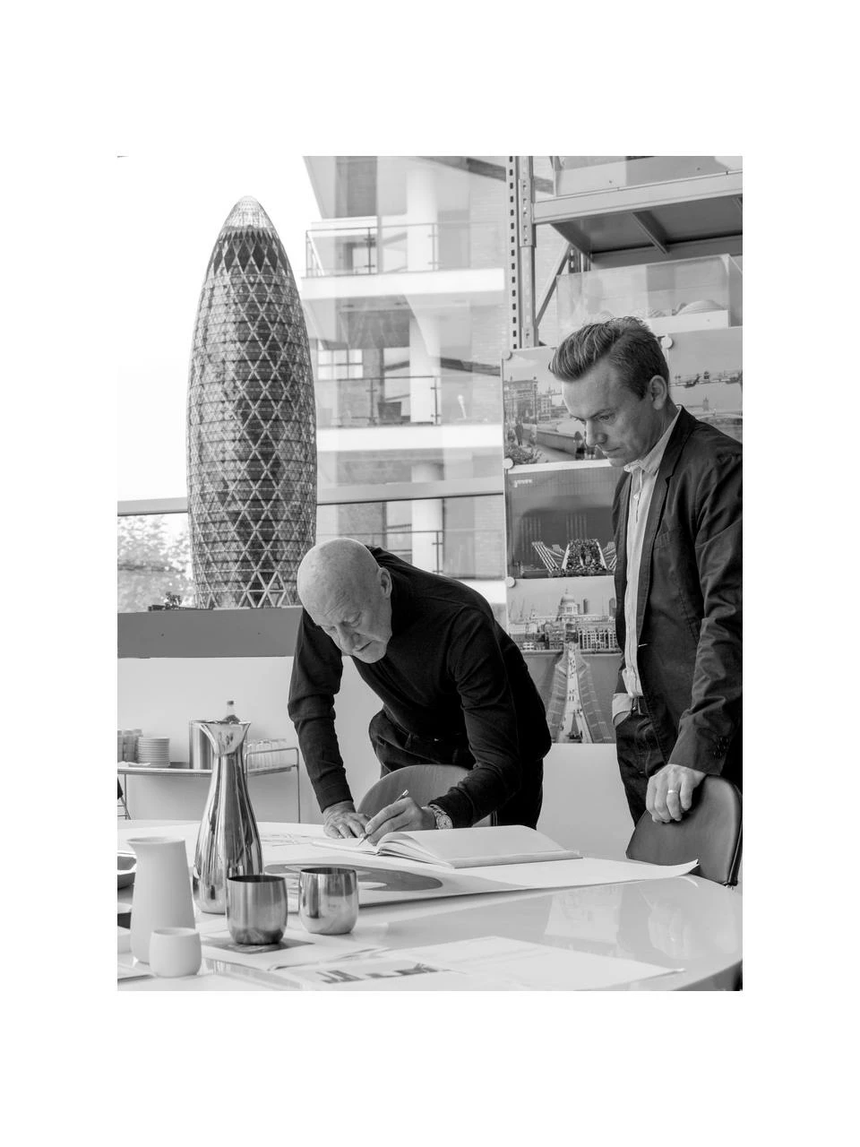 Stelton Coupe à vin design argentée/dorée Foster, Ø 8 x haut. 8 cm, 200 mlDisponibilité limitée 8 Stelton Coupe à vin design argentée/dorée Foster, Ø 8 x haut. 8 cm, 200 mlDisponibilité limitée – Image 6