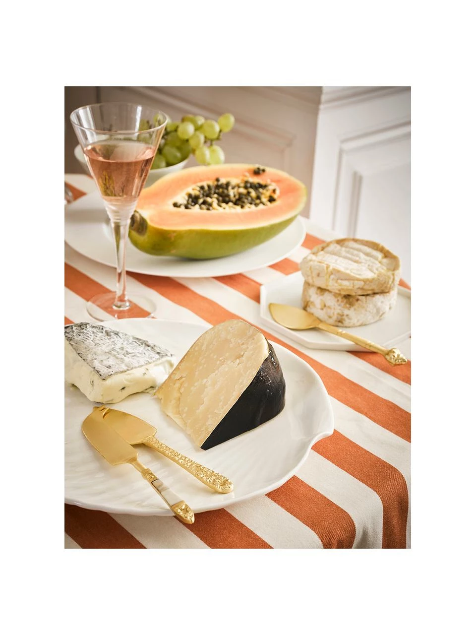 HKliving Couteaux à fromage dorés Cheese, 3 élém., Lot de différentes tailles 4 HKliving Couteaux à fromage dorés Cheese, 3 élém., Lot de différentes tailles – Image 2