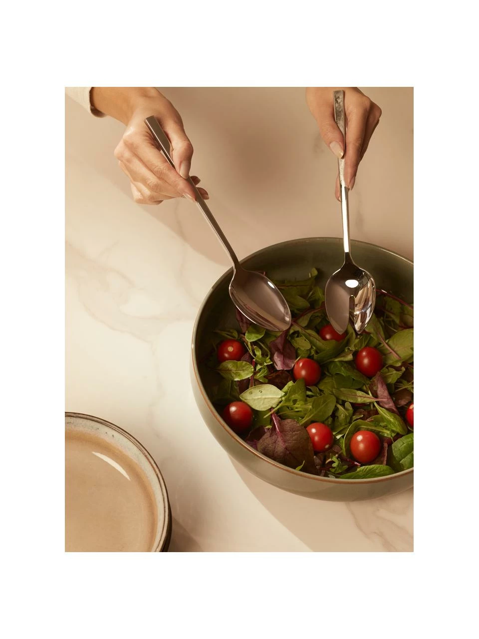 Westwing Collection Couvert à salade argenté pollisage haute brillance Shine, 2 élém., Long. 24 cm 8 Westwing Collection Couvert à salade argenté pollisage haute brillance Shine, 2 élém., Long. 24 cm – Image 6