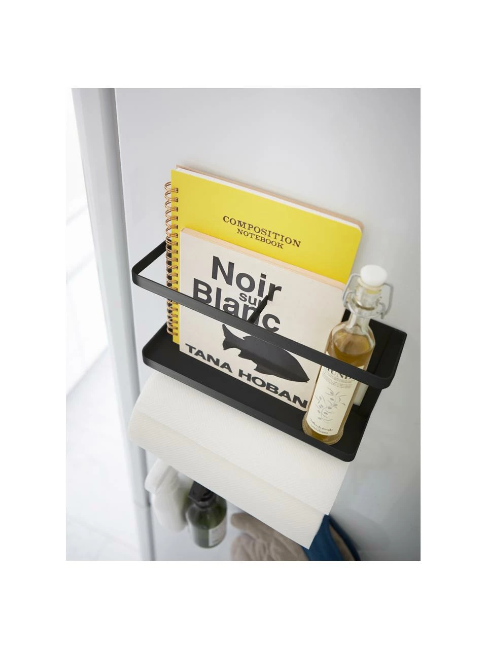 Yamazaki Étagère latérale magnétique noir Tower, larg. 25 x long. 34 cm 7 Yamazaki Étagère latérale magnétique noir Tower, larg. 25 x long. 34 cm – Image 5