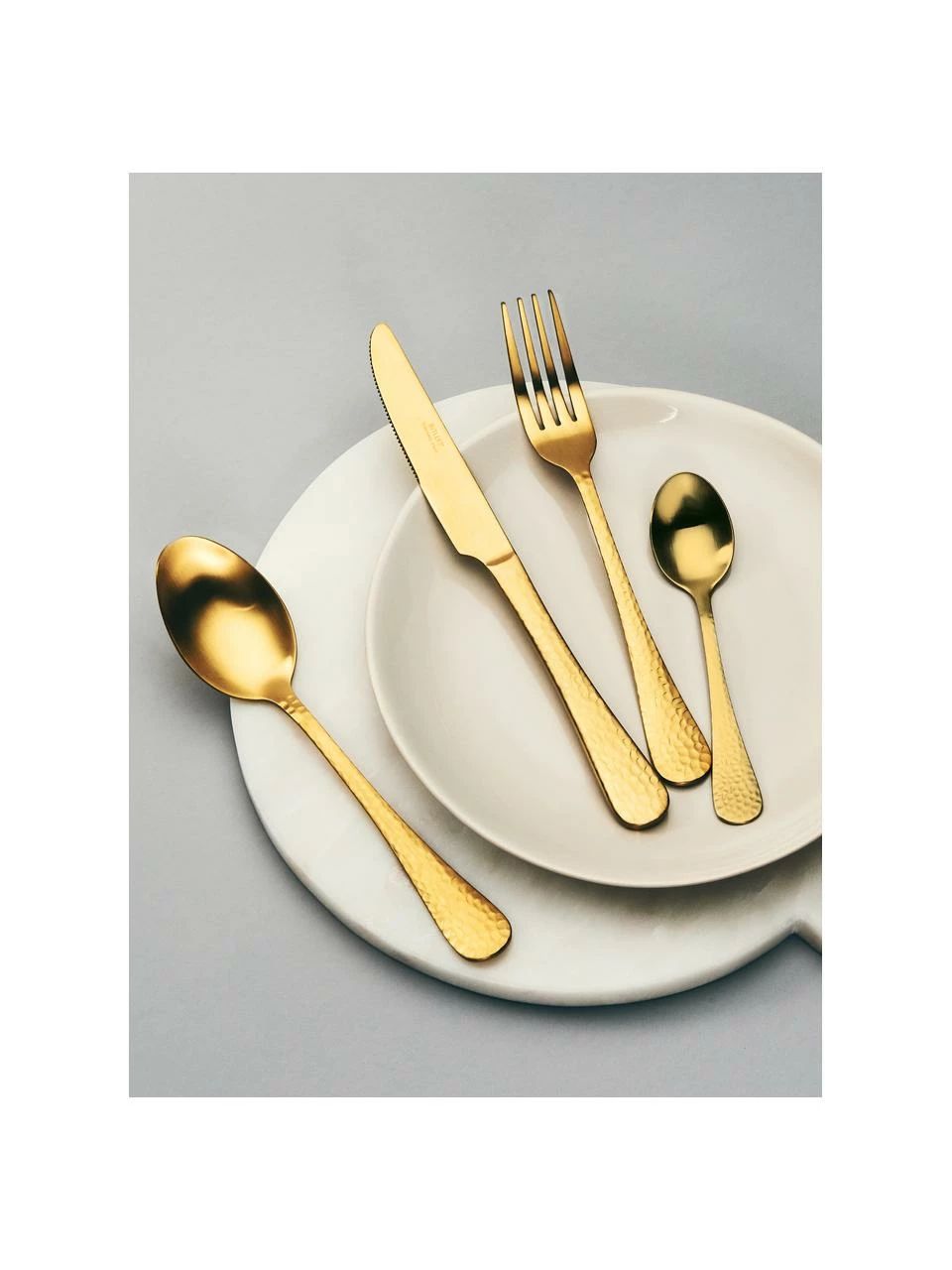 Ménagère dorée Baronet, 4 élém., Lot de différentes taillesSeulement 1 produit disponible 4 Ménagère dorée Baronet, 4 élém., Lot de différentes taillesSeulement 1 produit disponible – Image 2