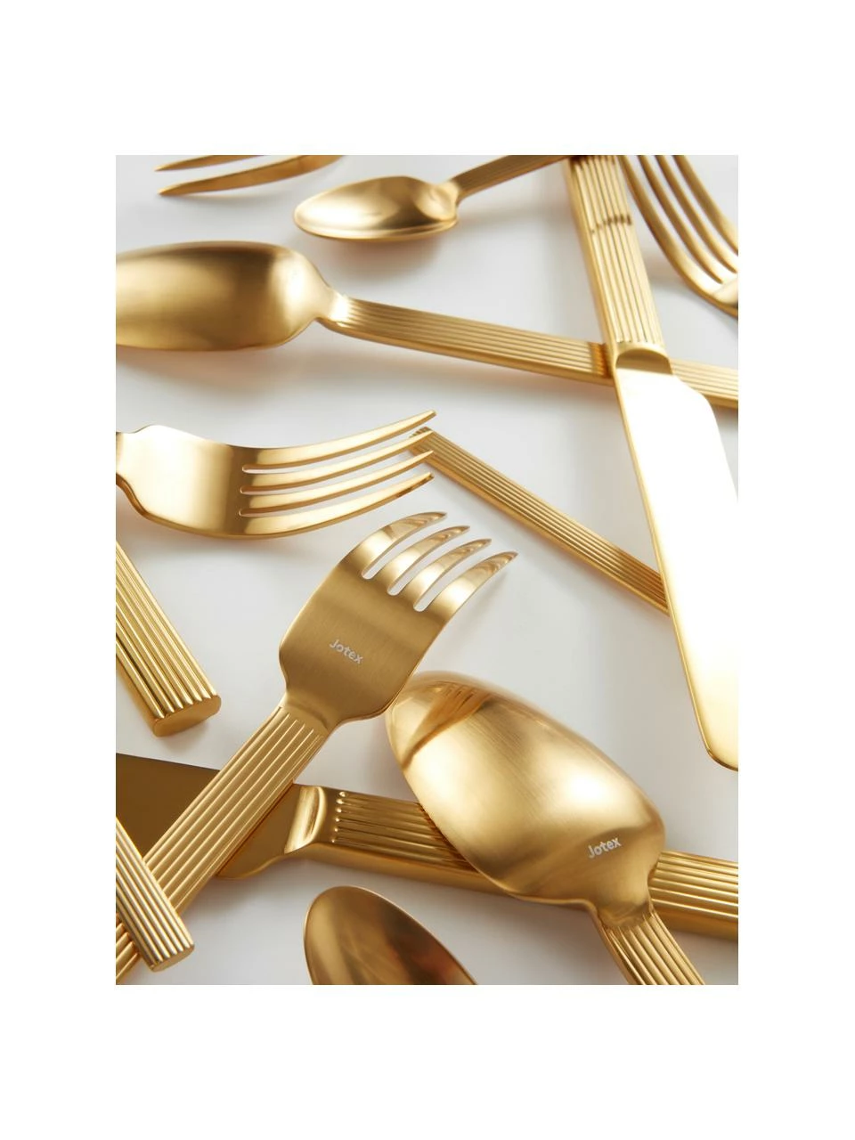 Ménagère dorée avec motif rainuré sur le manche Lexi, 6 personnes (24 élém.), 6 personnes (24 élém.) 6 Ménagère dorée avec motif rainuré sur le manche Lexi, 6 personnes (24 élém.), 6 personnes (24 élém.) – Image 4