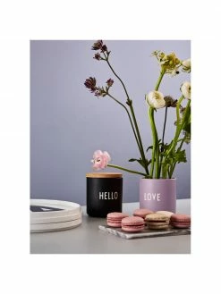 Design Letters Mug design en porcelaine violet Favorite avec lettrage LOVE, Ø 8 cm x haut. 9 cm, 250 ml 6 Design Letters Mug design en porcelaine violet Favorite avec lettrage LOVE, Ø 8 cm x haut. 9 cm, 250 ml -Cuisine Soldes 2022 Mug design en porcelaine violet Favorite avec lettrage LOVE 1