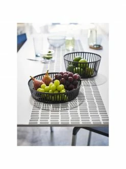 Yamazaki Panier de rangement noir différentes tailles Tower, Ø 22 x haut. 10 cm -Cuisine Soldes 2022 Panier de rangement noir differentes tailles Tower 4