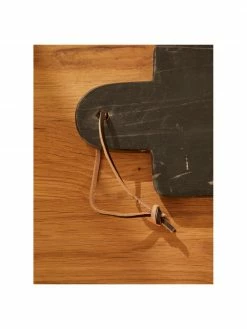 Planche à découper en marbre avec sangle pour suspendre Johana, 15 x 38 cm, larg. 15 x long. 38 cm 10 Planche à découper en marbre avec sangle pour suspendre Johana, 15 x 38 cm, larg. 15 x long. 38 cm -Cuisine Soldes 2022 Planche a decouper en marbre avec sangle pour suspendre Johana 15 x 38 cm 2