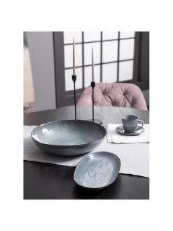 Broste Copenhagen Plat de service fait &agrave; la main Nordic Sea, 17 x 30&nbsp;cm, larg. 17 x long. 30 cm -Cuisine Soldes 2022 Plat de service fait a la main Nordic Sea 17 x 30 cm 4