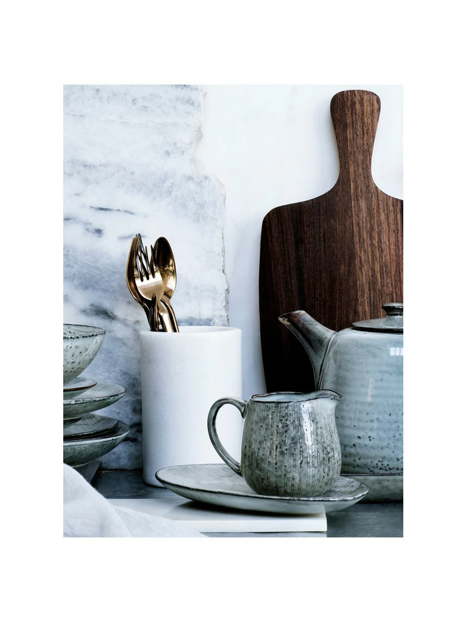 Broste Copenhagen Pot à lait en grès fait main Nordic Sea, 300 ml, Ø 12 x haut. 9 cm 4 Broste Copenhagen Pot à lait en grès fait main Nordic Sea, 300 ml, Ø 12 x haut. 9 cm – Image 2