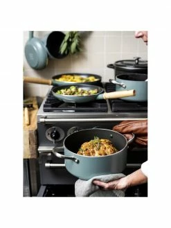 Set de cuisine bleu avec revêtement antiadhésif Mayflower, 10 élém., Lot de différentes taillesDisponibilité limitée -Cuisine Soldes 2022 Set de cuisine bleu avec revetement antiadhesif Mayflower 10 elem 2