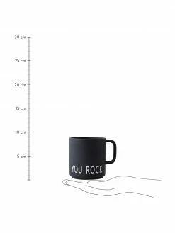 Design Letters Tasse à café design en porcelaine noire Favourite avec lettrage YOU ROCK, Ø 10 x haut. 9 cm, 250 ml 8 Design Letters Tasse à café design en porcelaine noire Favourite avec lettrage YOU ROCK, Ø 10 x haut. 9 cm, 250 ml -Cuisine Soldes 2022 Tasse a cafe design en porcelaine noire Favourite avec lettrage YOU ROCK 2