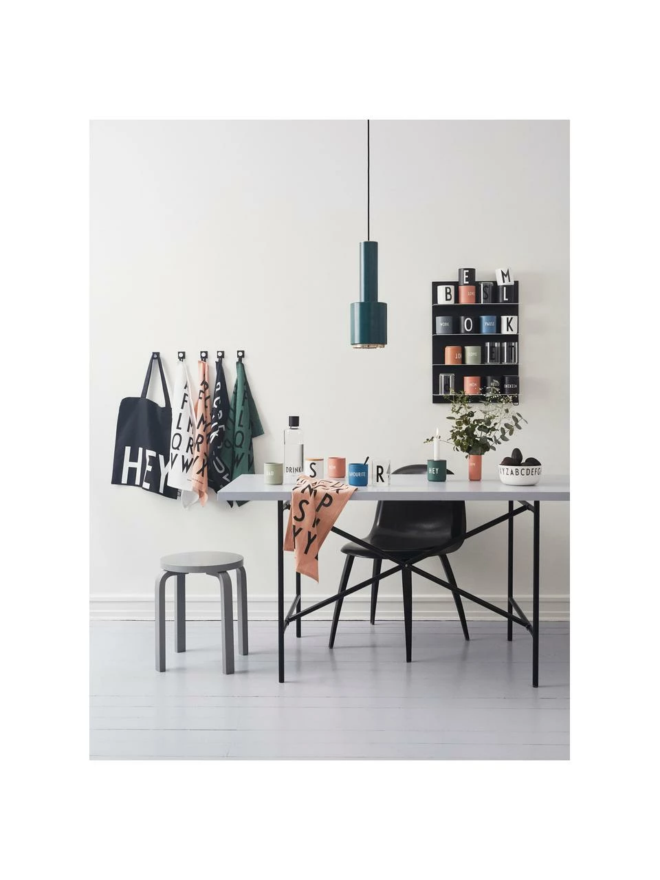 Design Letters Torchons en coton avec abécédaire Classic, 2 pièces, larg. 40 x long. 60 cm 6 Design Letters Torchons en coton avec abécédaire Classic, 2 pièces, larg. 40 x long. 60 cm – Image 4