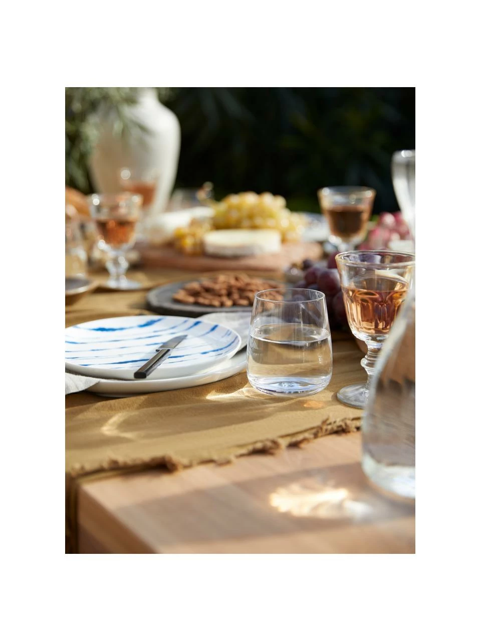 Westwing Collection Verre à eau soufflé bouche Ellery, 4 pièces, Ø 9 x haut. 10 cm 4 Westwing Collection Verre à eau soufflé bouche Ellery, 4 pièces, Ø 9 x haut. 10 cm – Image 2