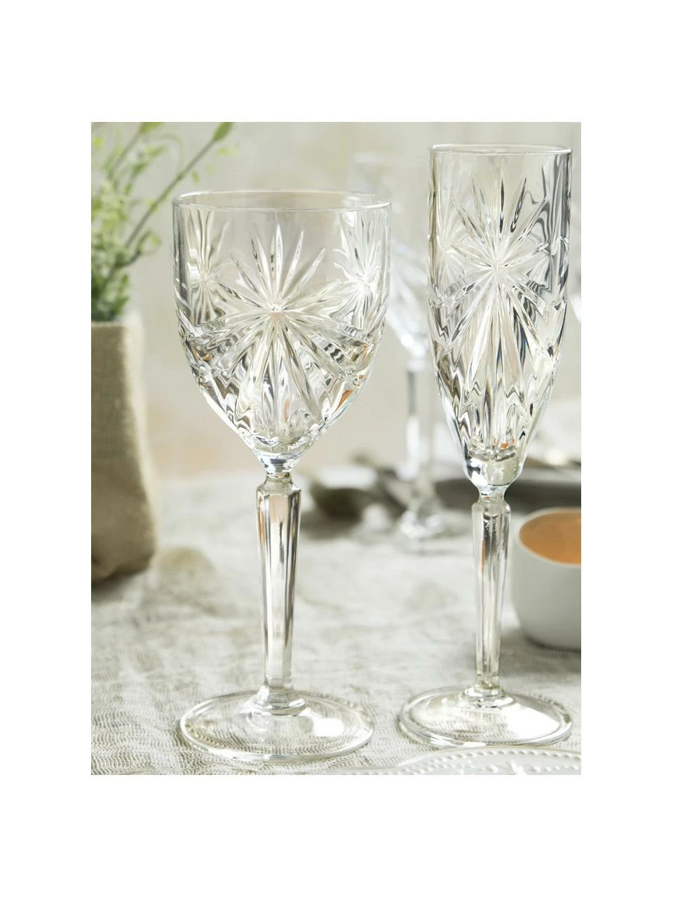 RCR Verre à vin blanc cristal Oasis, 6 pièces, Ø 8 x haut. 20 cm, 290 ml 4 RCR Verre à vin blanc cristal Oasis, 6 pièces, Ø 8 x haut. 20 cm, 290 ml – Image 2