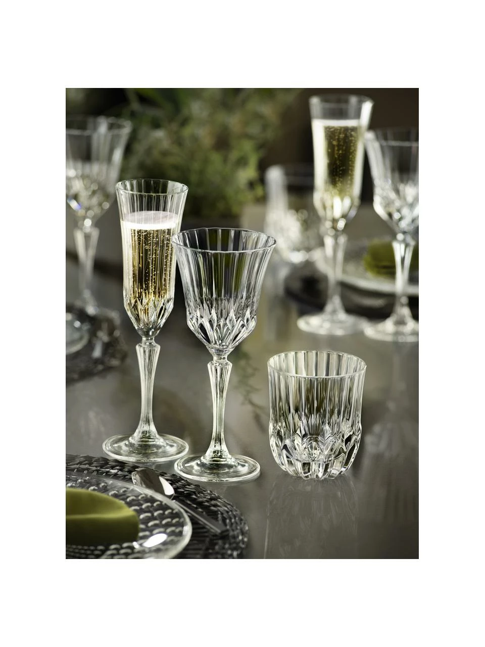 RCR Verre en cristal avec relief Adagio, 6 pièces, Ø 9 x h 10 cm, 350 ml 4 RCR Verre en cristal avec relief Adagio, 6 pièces, Ø 9 x h 10 cm, 350 ml – Image 2